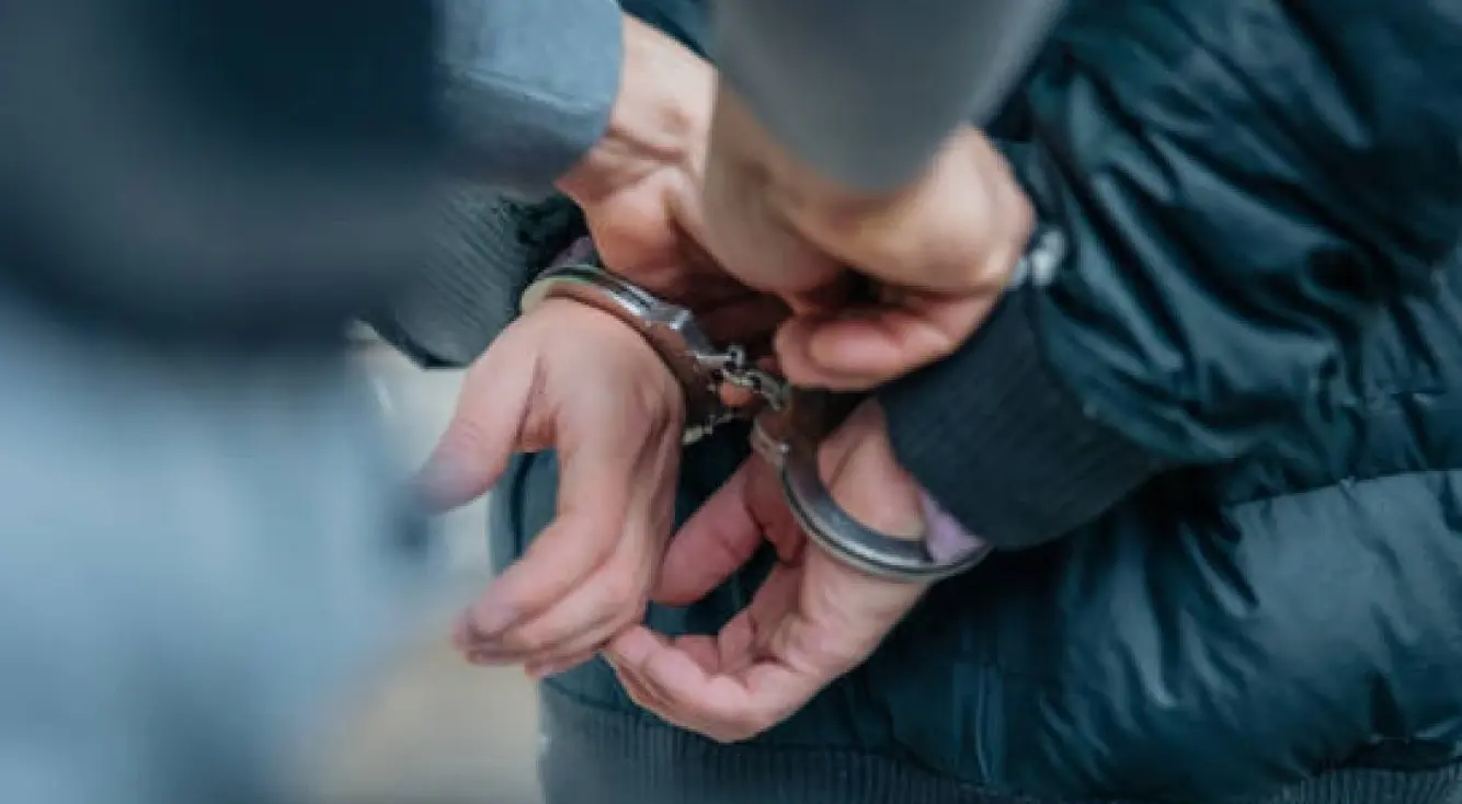 Condenado por violencia doméstica tras una denuncia de su expareja por lesiones a su hijo