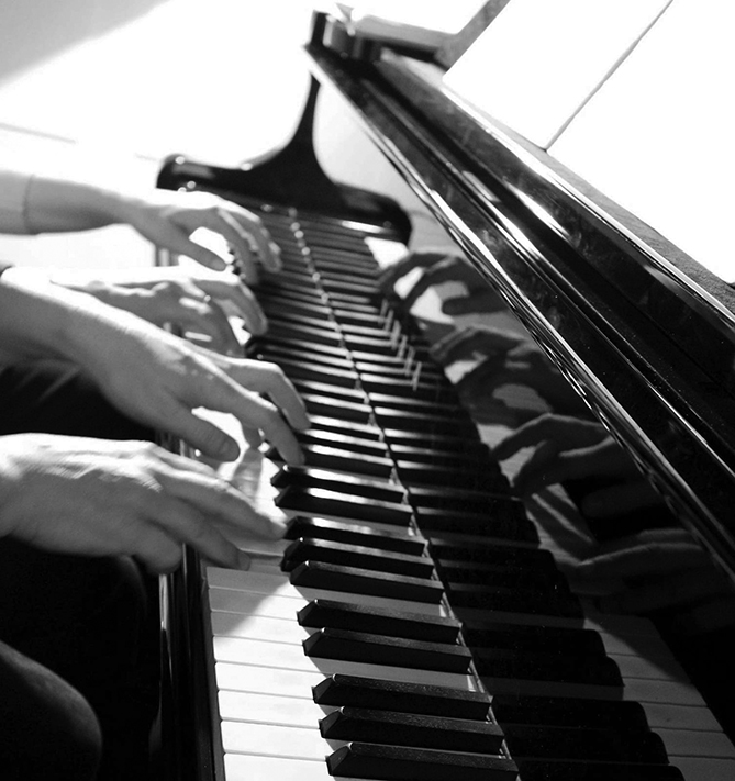 Manos a la obra y al piano: hoy se inicia el ciclo de conciertos en la Sala “Carbajal”