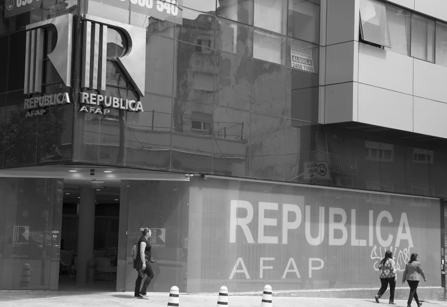 Movimiento social critica el sistema de AFAP y reclama cambios estructurales en la seguridad social