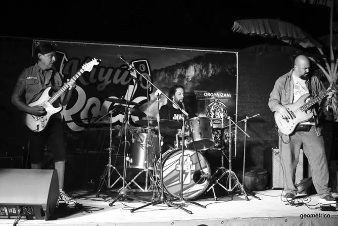 Por la vuelta: nueva edición del “Kiyú Rock” con tres bandas y Leonardo Carlini