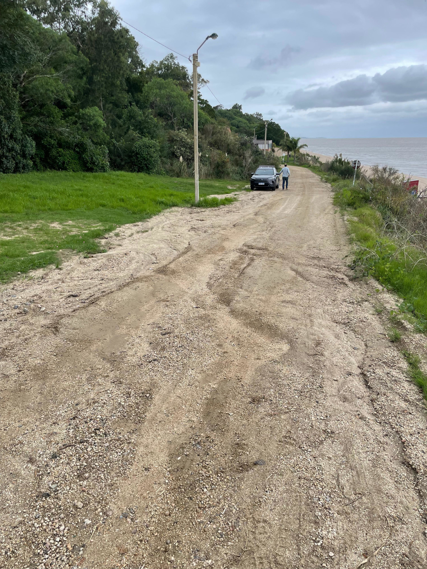 Riesgo en barrancas de Kiyú: advierten por cercanía de la calle al borde y piden medidas urgentes