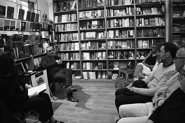 Escribir es todo un viaje: Jaime Clara presenta en gira española su último libro de cuentos