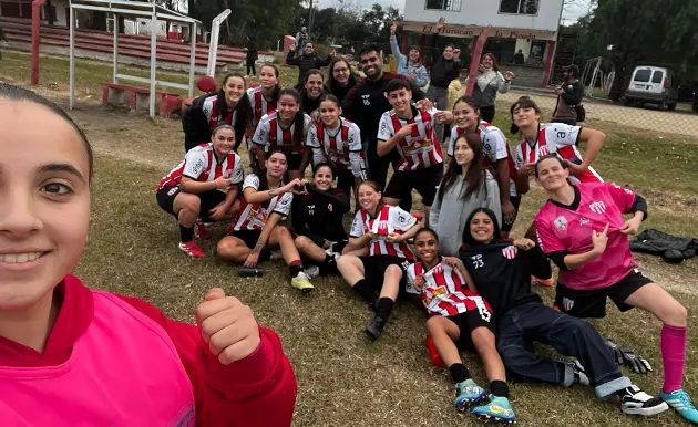 Regional femenino: River Plate venció en duelo de maragatos a Nacional y es único escolta