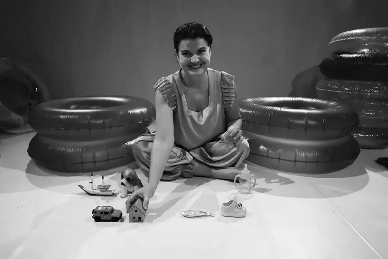 El teatro necesita vacaciones: el ECIE y una obra “sensorial y poética” para niños