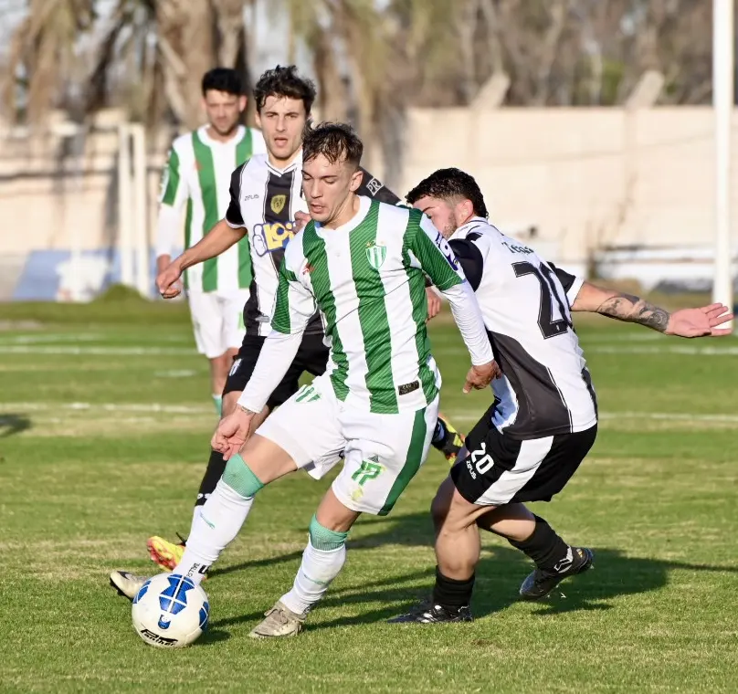 Universal dejó por el camino en repechaje a Central y sigue en carrera por el ascenso en Copa “B”