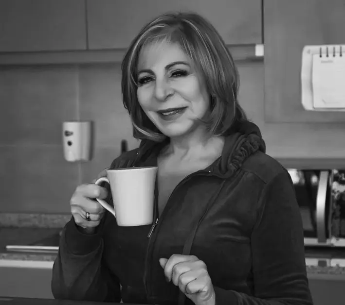 Casada con el humor: Graciela Rodríguez llega al ICE con “La Soltería... ¿está de moda?”