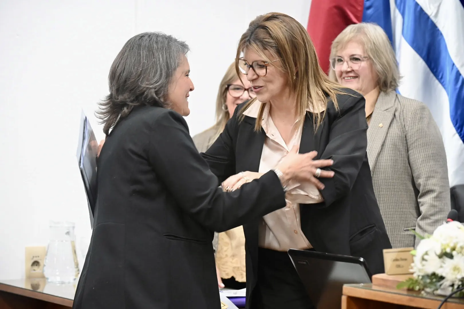 Hornes asumió la presidencia y convocó a una Junta "abierta, cercana y presente"
