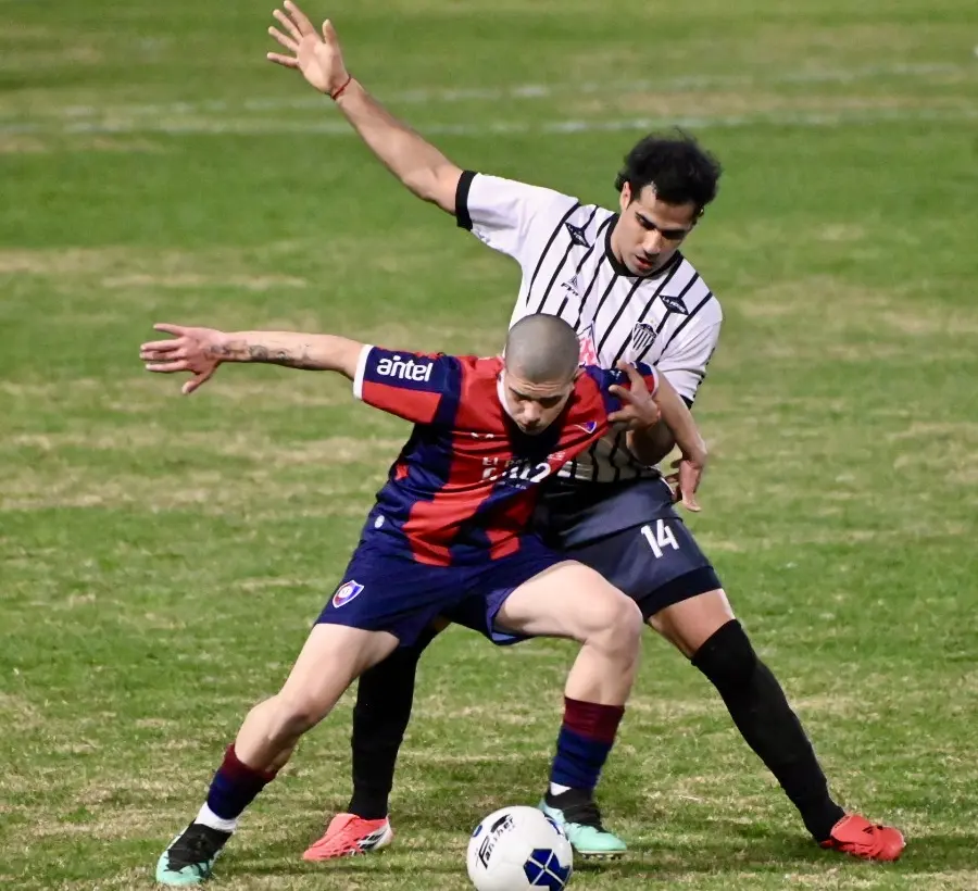 Joaquín Smith fue figura y San Lorenzo dio la sorpresa ante Río Negro para pasar a ser semifinalista