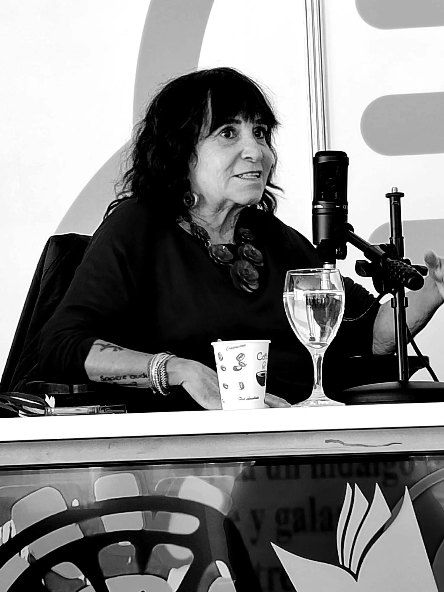 Rosa Montero: “la Inteligencia Artificial nos está haciendo perder el control de nuestras vidas”
