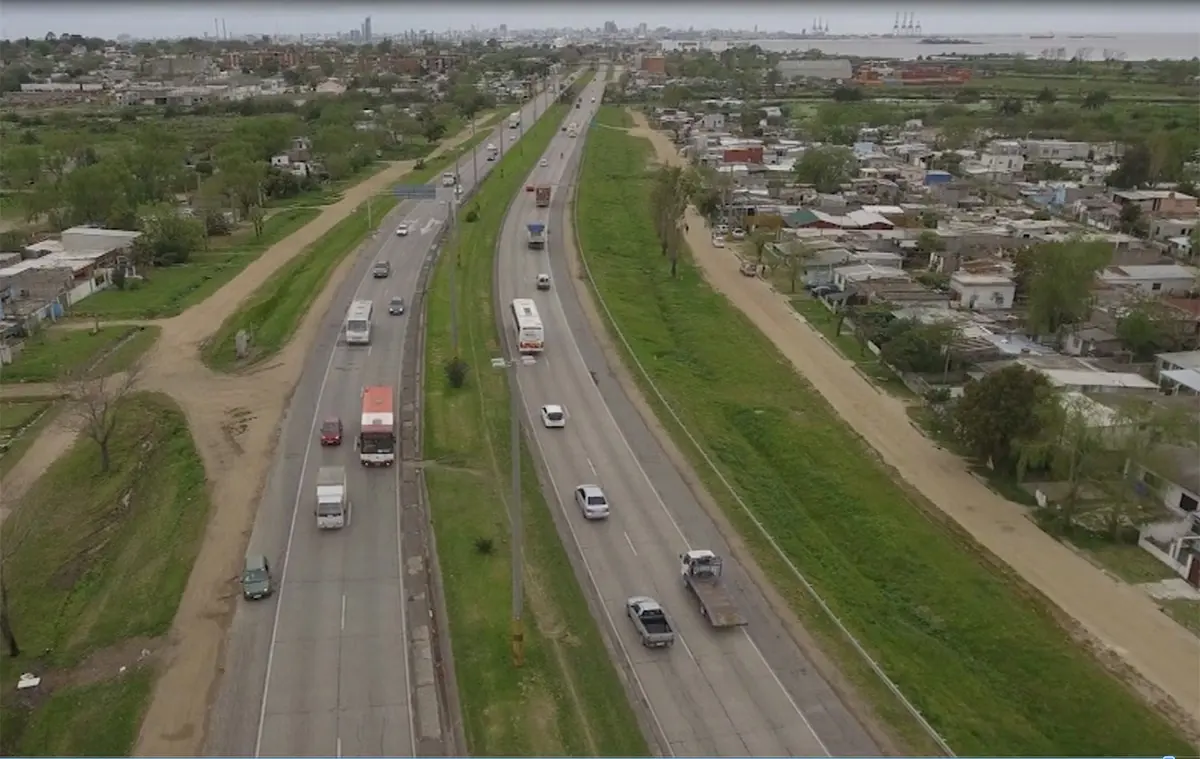Viera pidió convocar a Caminera por el aumento de las pedreas contra ómnibus en los accesos a Montevideo